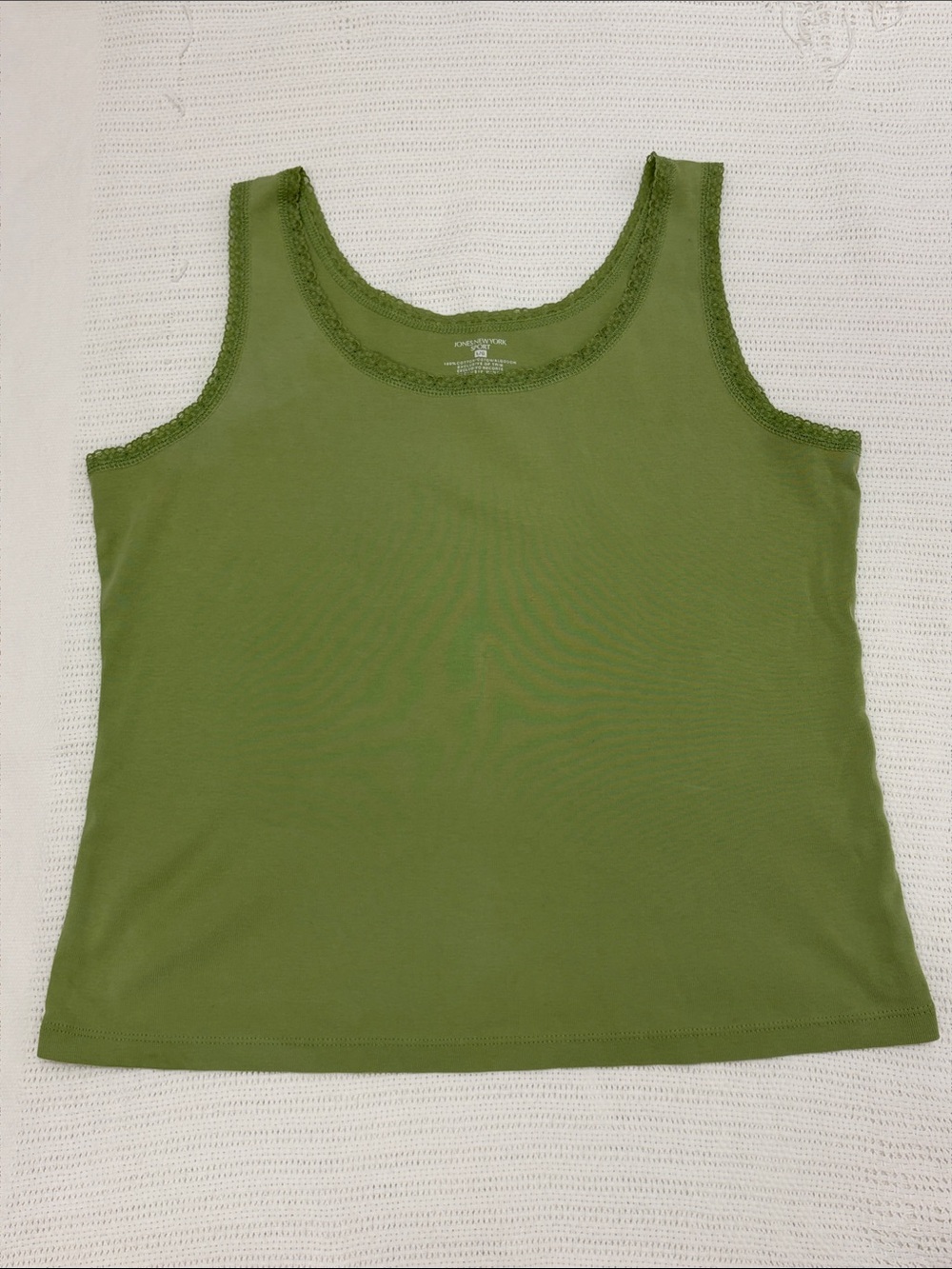 Jones New York Sport. Green Lime Lace-Trim Tank Top - Large